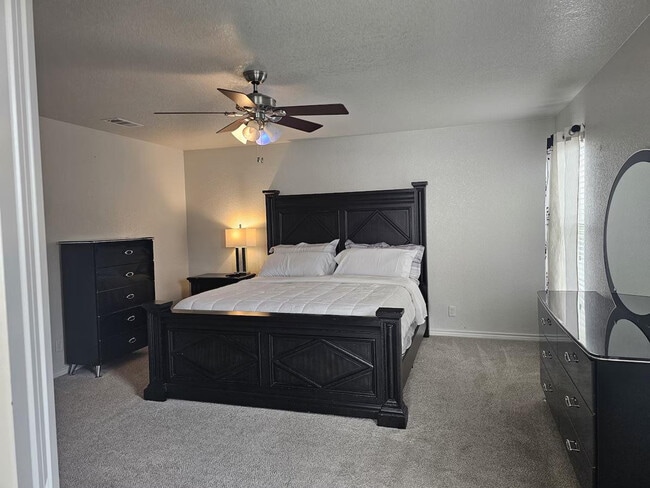 Building Photo - 2713 Montague County Dr