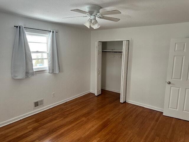 Building Photo - 130 Lincoln Ave