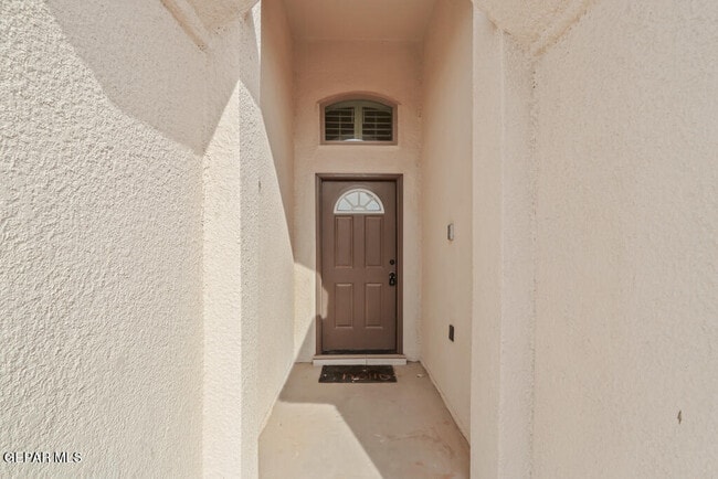 Building Photo - 1908 Thomas Lackland St