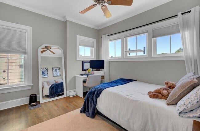 Building Photo - 315 Ashley Ave