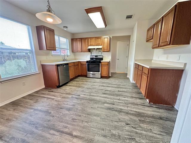 Building Photo - 317 Outfitter Dr
