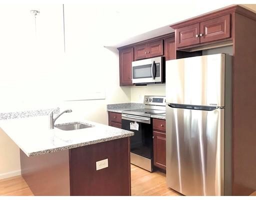 Building Photo - 7-15-17 Callender St