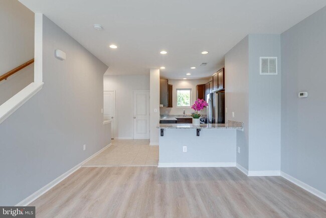 Building Photo - 42270 Yancey Terrace