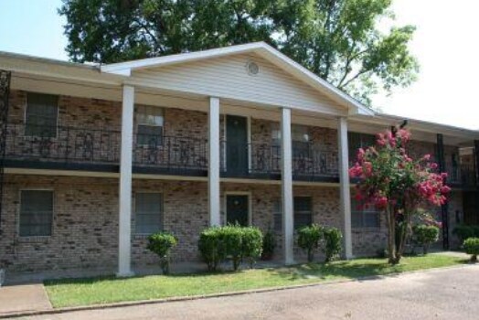 Colonial Terrace - 2603 Old Brandon Rd Pearl MS 39208 | Apartment Finder