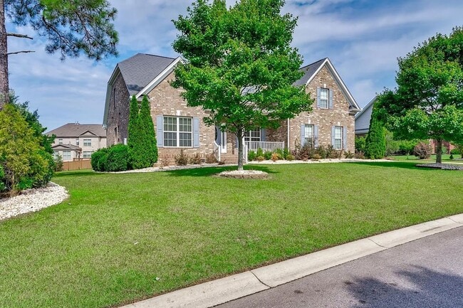 Building Photo - Beautiful home in Longcreek Plantation- Heritage Forest