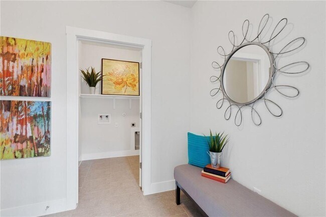 Building Photo - 9507 Gynerium Dr
