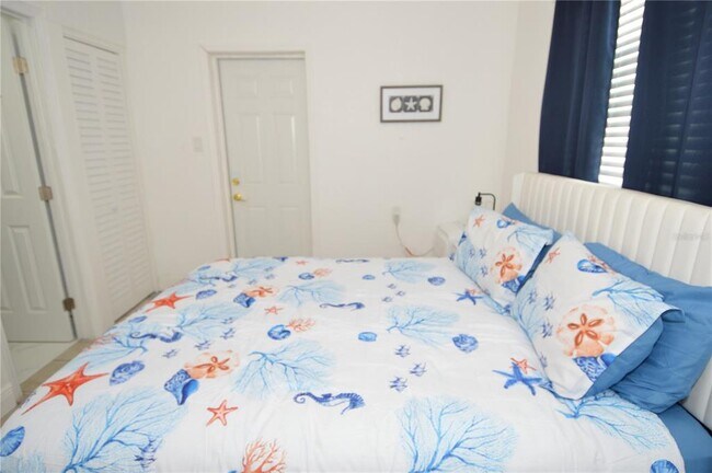 Building Photo - 156 146th Ave