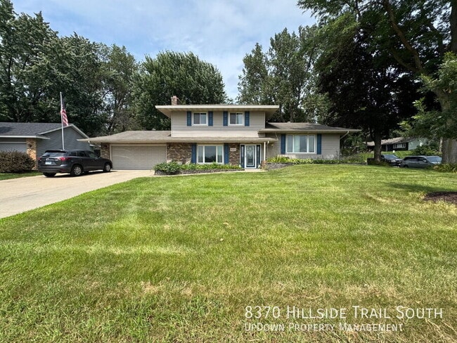 Building Photo - 8370 Hillside Trail S