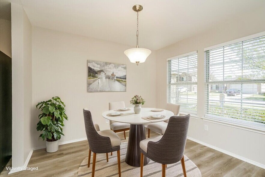 Building Photo - 8813 Sagebrush Trail
