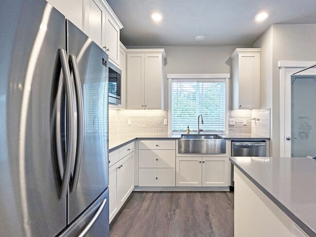 Building Photo - 3740 Rockcress Rd