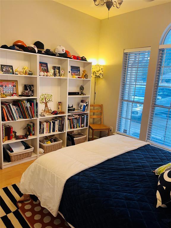 Building Photo - 14324 Mowsbury Dr