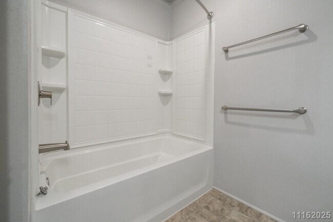 Building Photo - Ho’opili Gem Townhouse – 2-Bed, 2-Bath Ups...