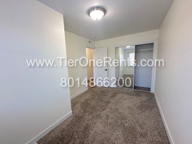 Building Photo - This property offers a NO DEPOSIT option a...