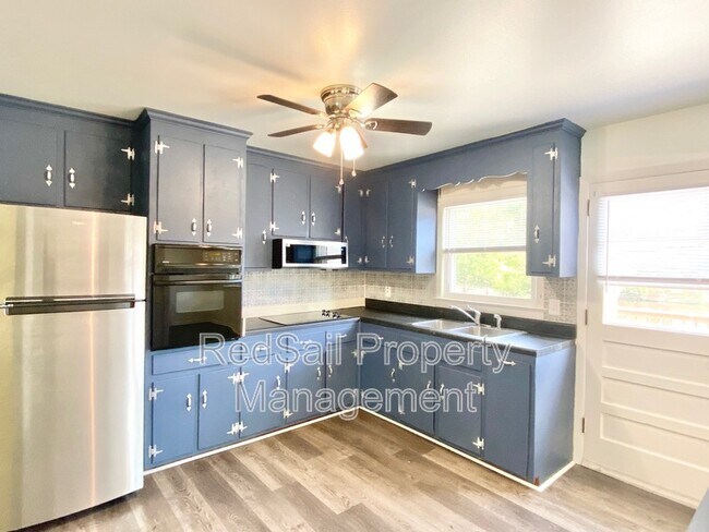 Building Photo - 1003 Faubus Dr