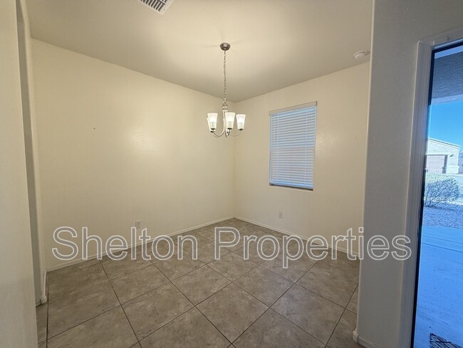 Building Photo - 25681 W Desert Dr