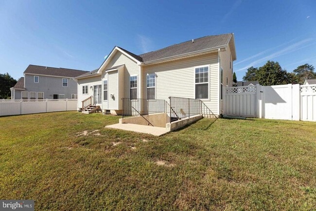 Building Photo - 1011 Martin Dr