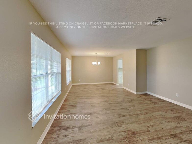Building Photo - 606 Skyridge Rd