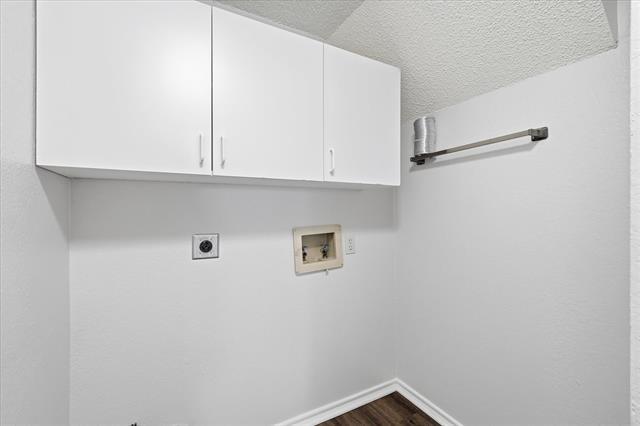 Building Photo - 318 Lodge Rd