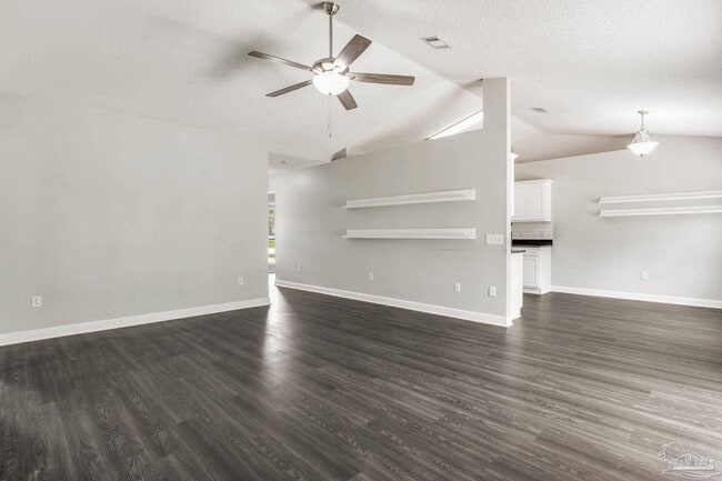 Building Photo - 1068 Joaquin Rd