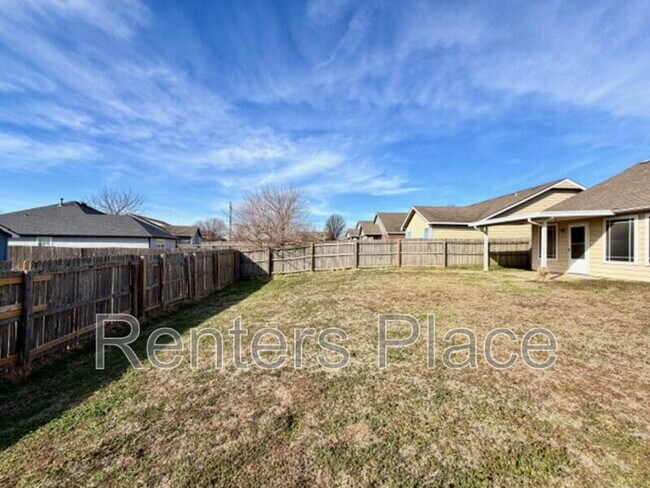 Building Photo - 14308 E 112th Pl N