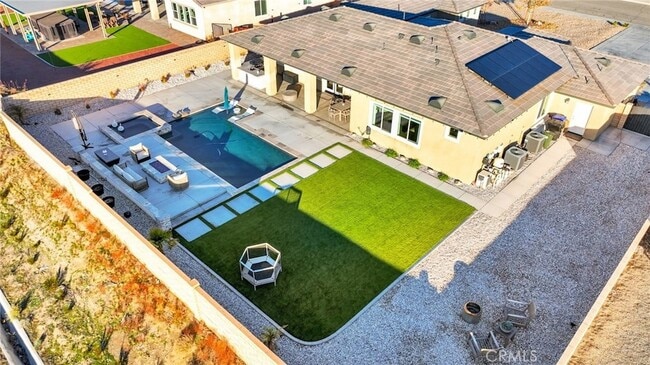 Building Photo - 17066 Takipi Rd