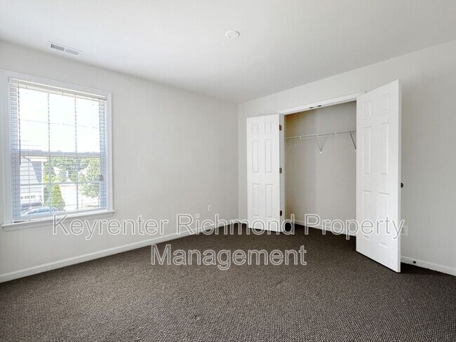 Building Photo - 4112 Water Overlook Blvd