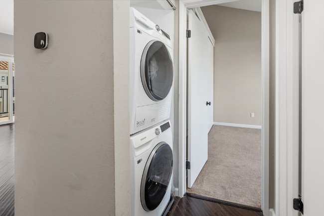 Building Photo - 3633 Indiana St