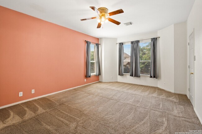 Building Photo - 207 Verde Ridge