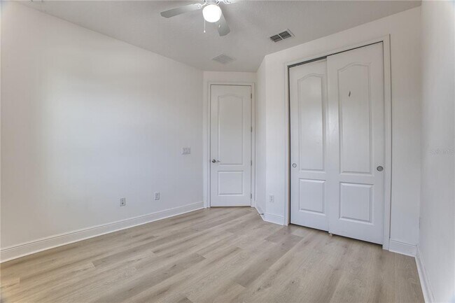Building Photo - 14025 Millington St