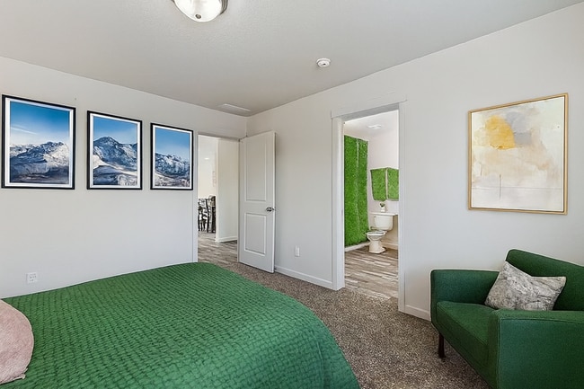 Building Photo - 37-39 S Drifter Loop