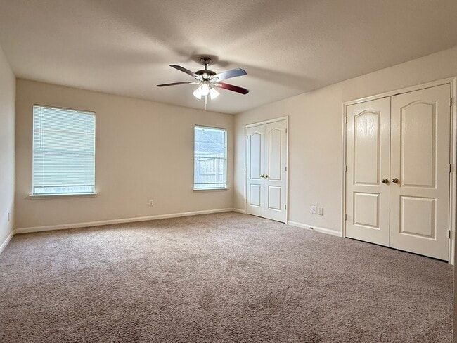 Building Photo - 15407 Western Skies Dr