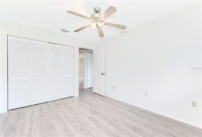 Building Photo - 935 Sunridge Way