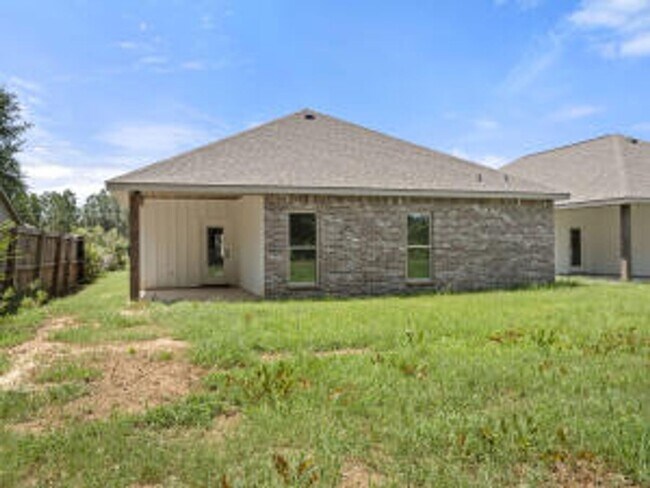 Building Photo - 1281 Miller St