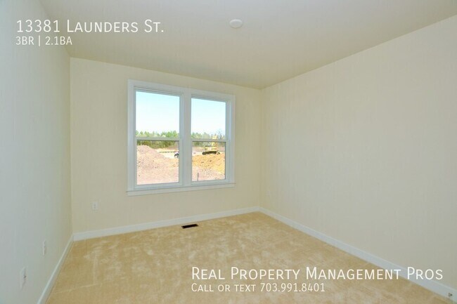 Building Photo - 13381 Launders St