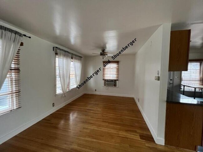 Building Photo - 343 Stewart Street