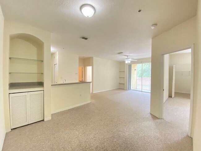 Building Photo - 1325 Lake Shadow Cir