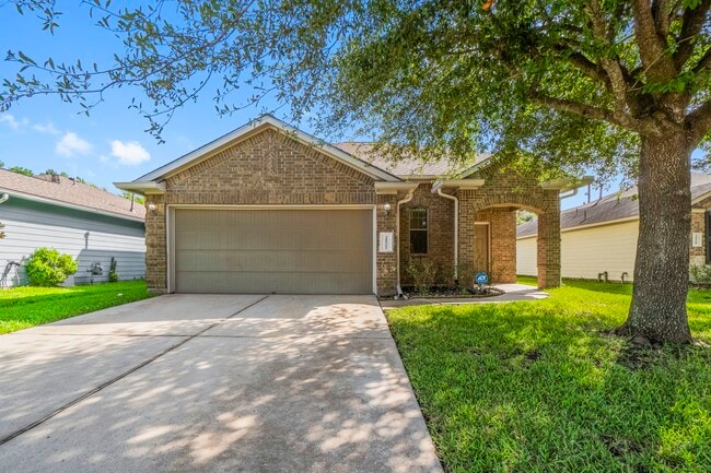 Primary Photo - 21522 Daylily Hills Dr