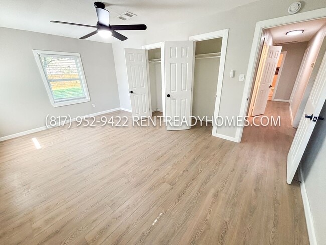 Building Photo - 2408 Southside Dr