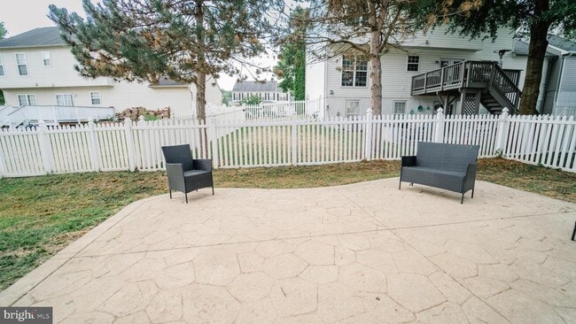 Building Photo - 16919 Gentle Wood Ln