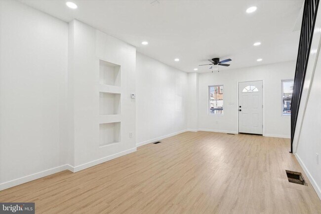 Building Photo - 3110 Tasker St