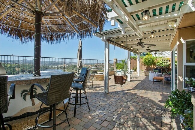 Building Photo - 28921 Via Pasatiempo