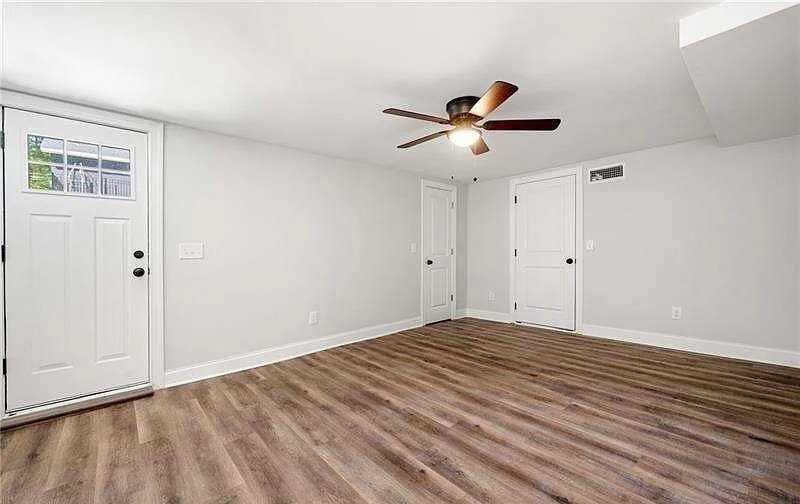 Building Photo - 208 Highland Ave