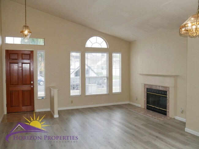 Building Photo - Modern 3 Bed 2 Bath 1,607 Sq. Ft. Elliott Ranch Home in Elk Grove