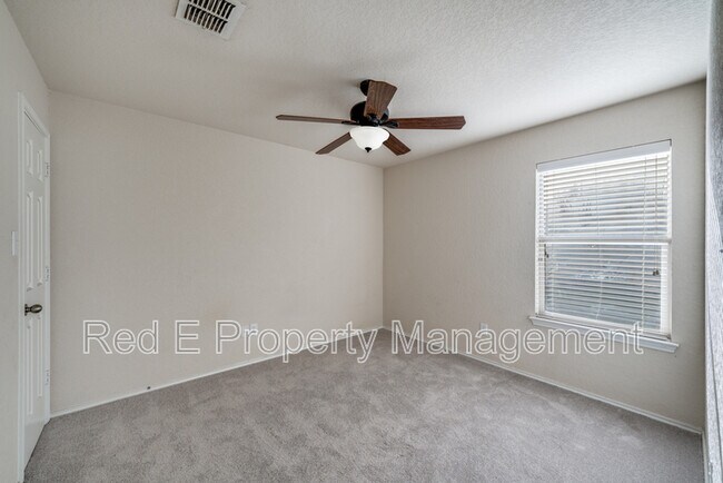 Building Photo - 3125 Muntjac