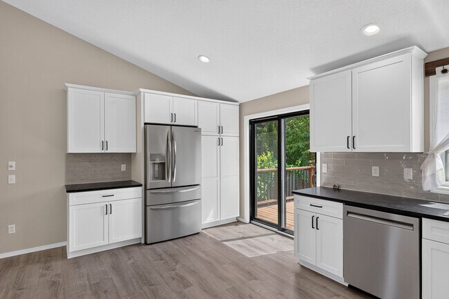 Building Photo - 16045 SW Baler Way