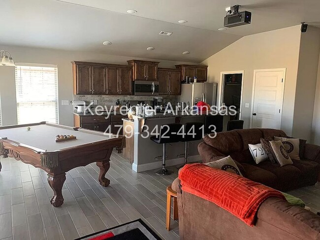 Building Photo - 530 Arkansas Black