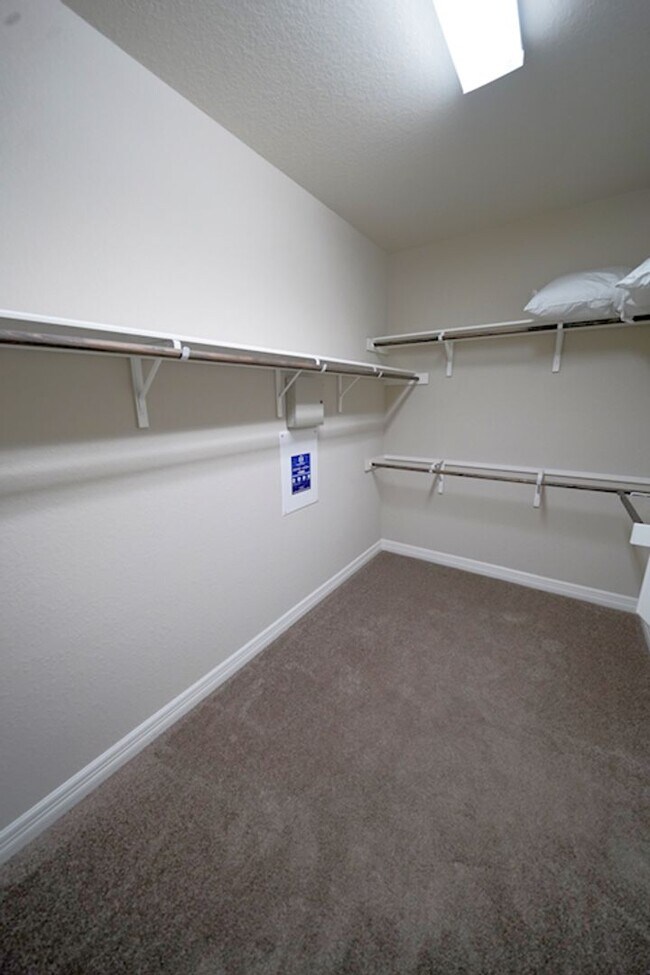 Building Photo - Wonderful Buffalo Crossing Rental in Cibol...