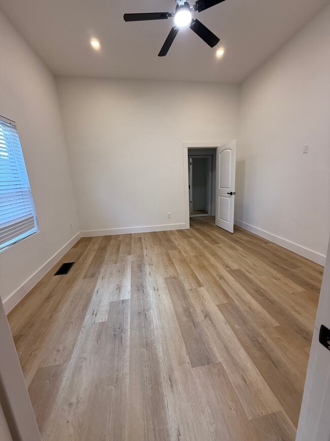 Building Photo - Wyoming