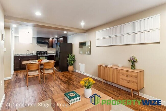 Building Photo - 516 Beaumont Ave