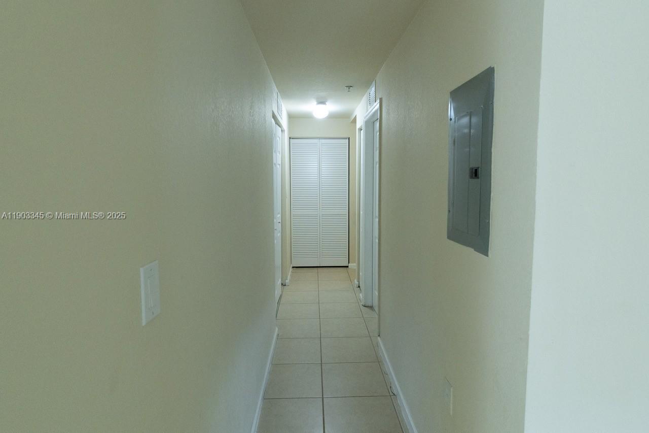 Building Photo - 8740 NW 97th Ave